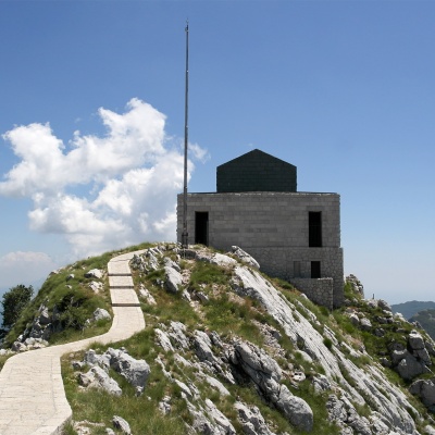 Mauzoleum Niegosza - Park Narodowy Lovćen