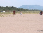 Ulcinj - Velika Plaža - szeroka, piaszczysta plaża w Czarnogórze - prysznice przy plaży